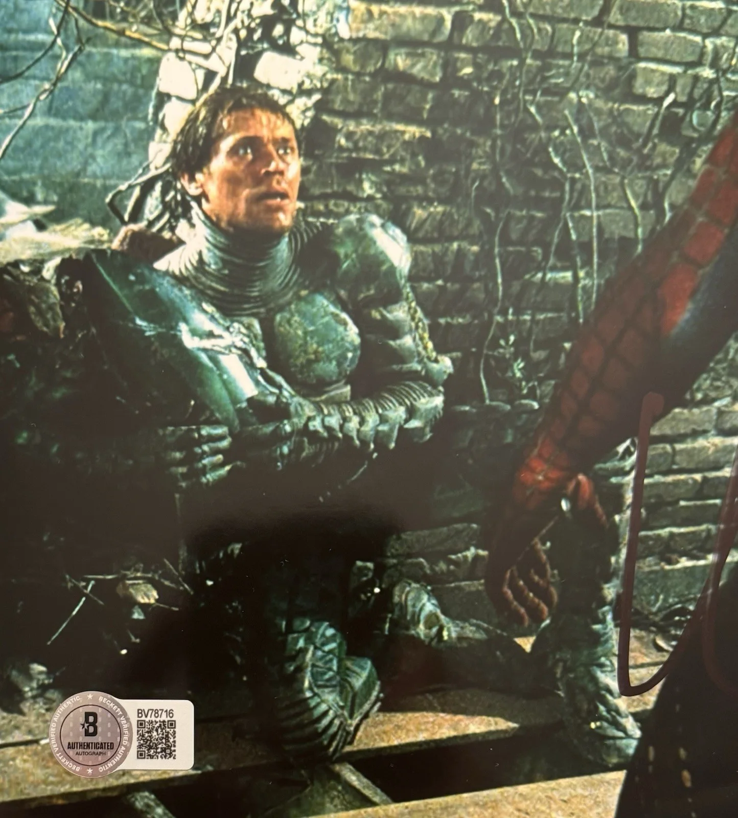 Willem Dafoe — Willem Dafoe Signed Autographed Spider Man Green Goblin 8x10 Photo BAS Beckett, image 2