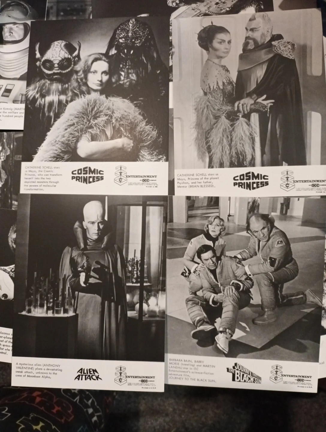 Space 1999. 12 Black &White 7x5ins Movie Lobby Cards. Reproductions. New., изображение 2