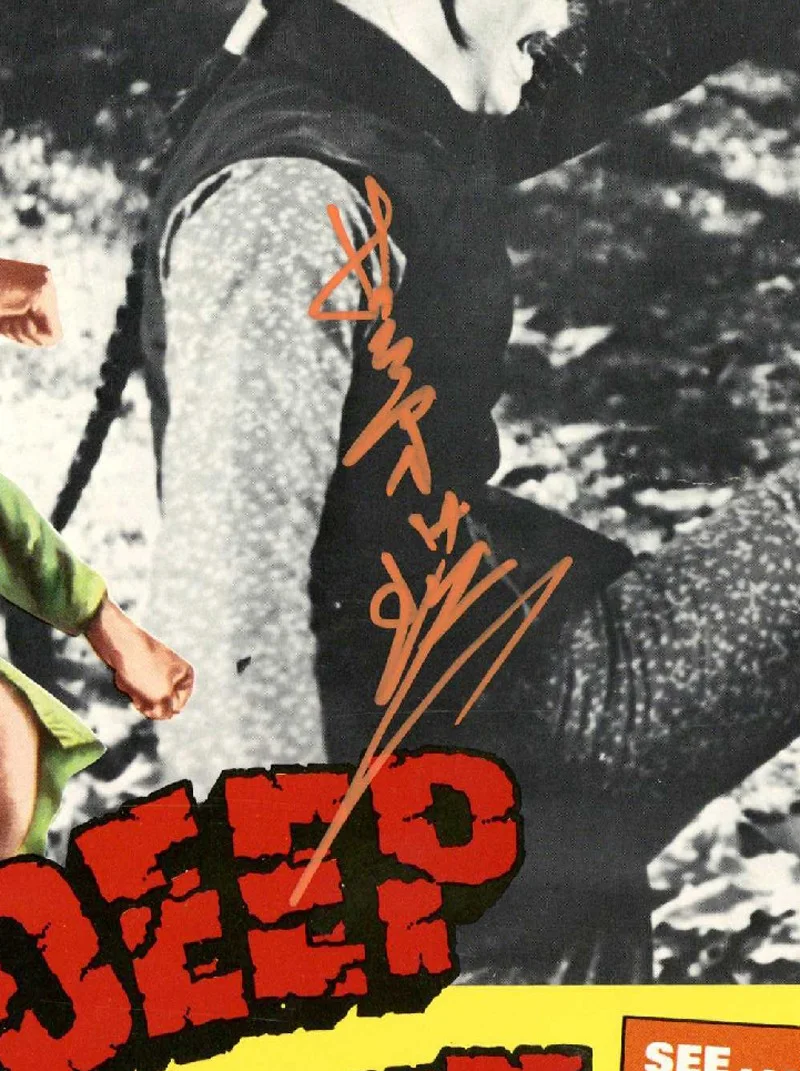 ANGELA MAO SIGNED 11x14 VINTAGE DEEP THRUST LOBBY CARD VERY RARE BECKETT BAS, изображение 2