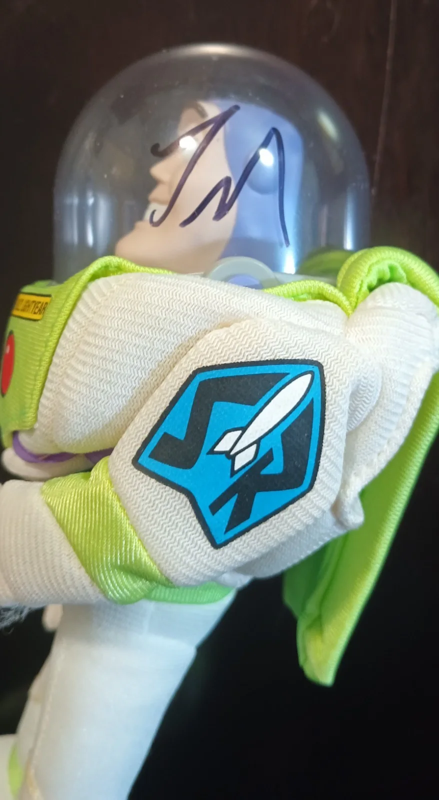 Tim Allen Signed Buzz Lightyear Toy, изображение 2
