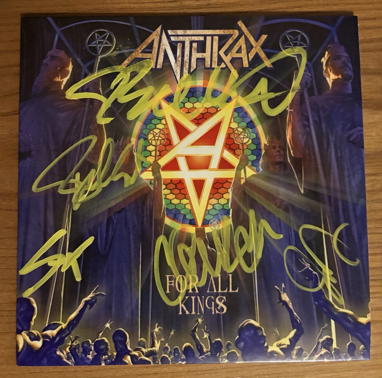 Anthrax For All Kings Box Set 45s Signed By the Band In Yellow W/COA #14 of 129, изображение 2