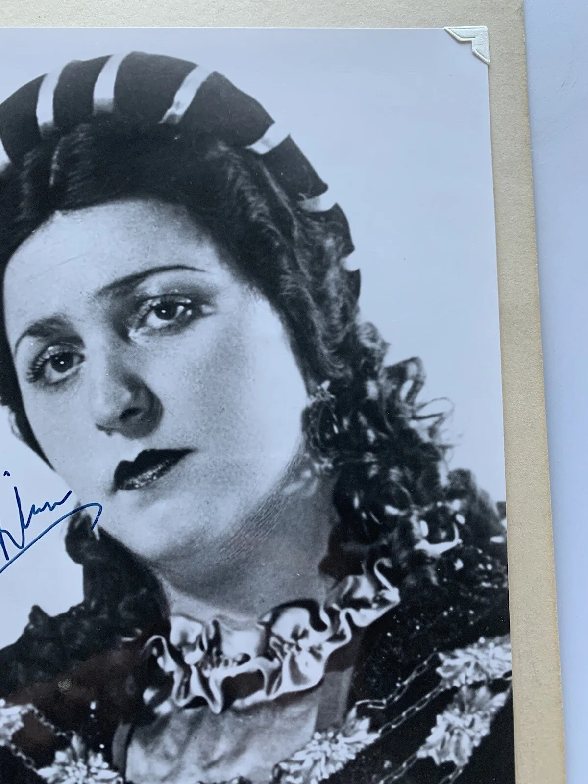 The Metropolitan Opera Zinka Milanov Opera Soprano Signed B&W Photograph, изображение 4