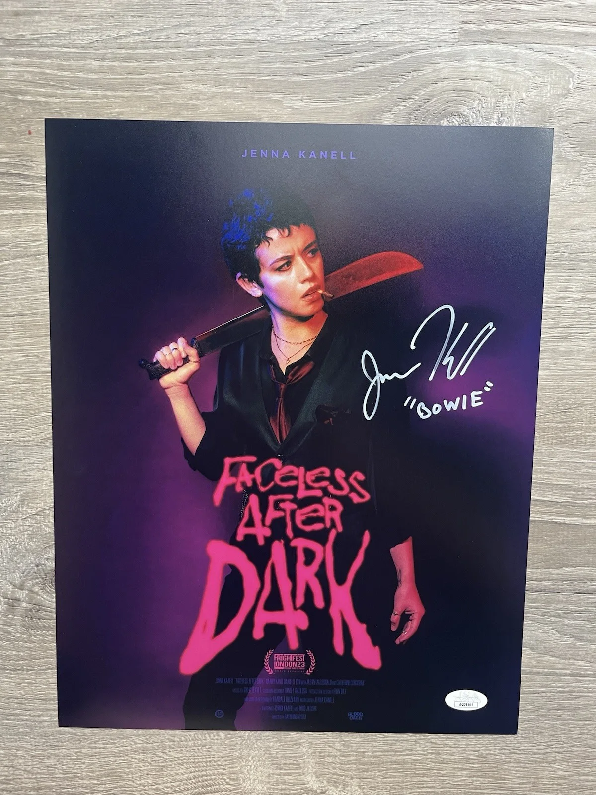 Jenna Kanell — Jenna Kanell Signed Faceless After Dark 11x14 Photo JSA COA Terrifier Horror, image 2