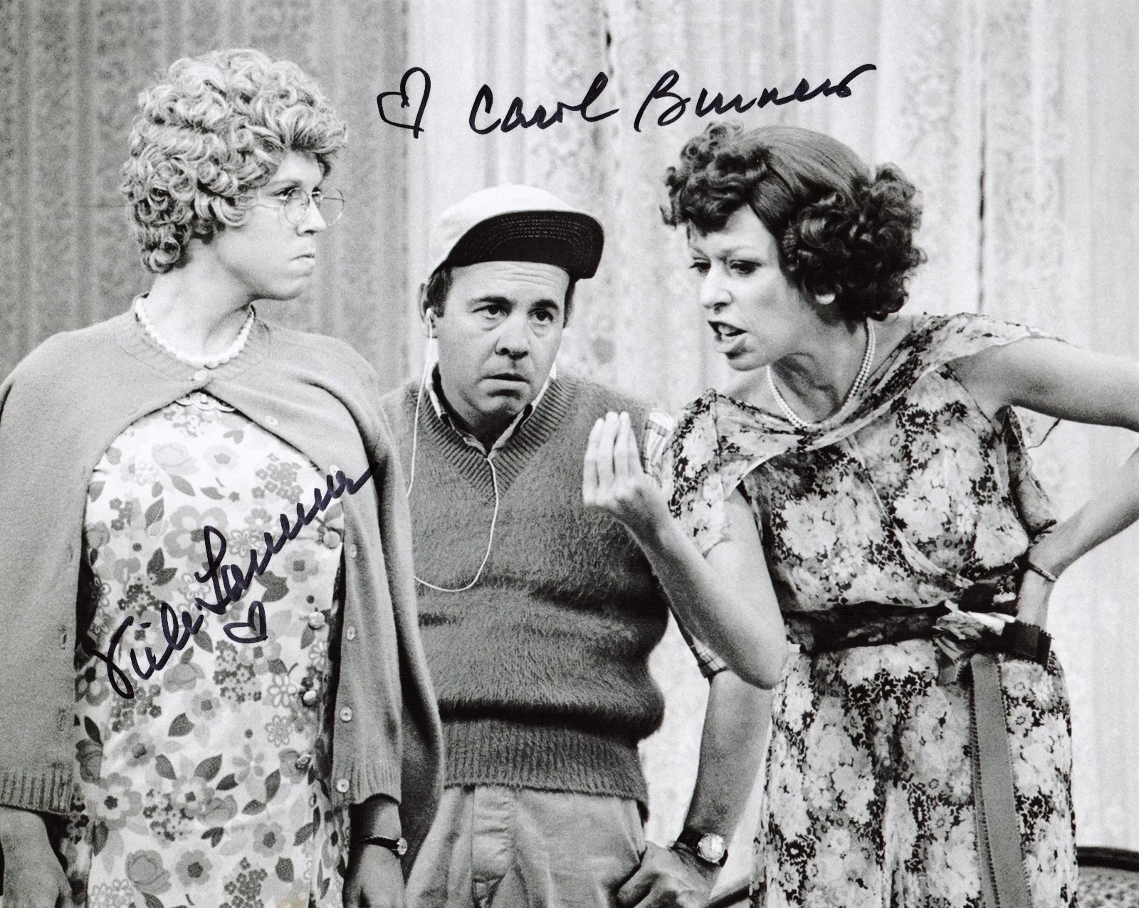 Carol Burnett and Vicki Lawrence — Carol Burnett and Vicki Lawrence signed 8x10 photo Eunice Harper Mama's Family