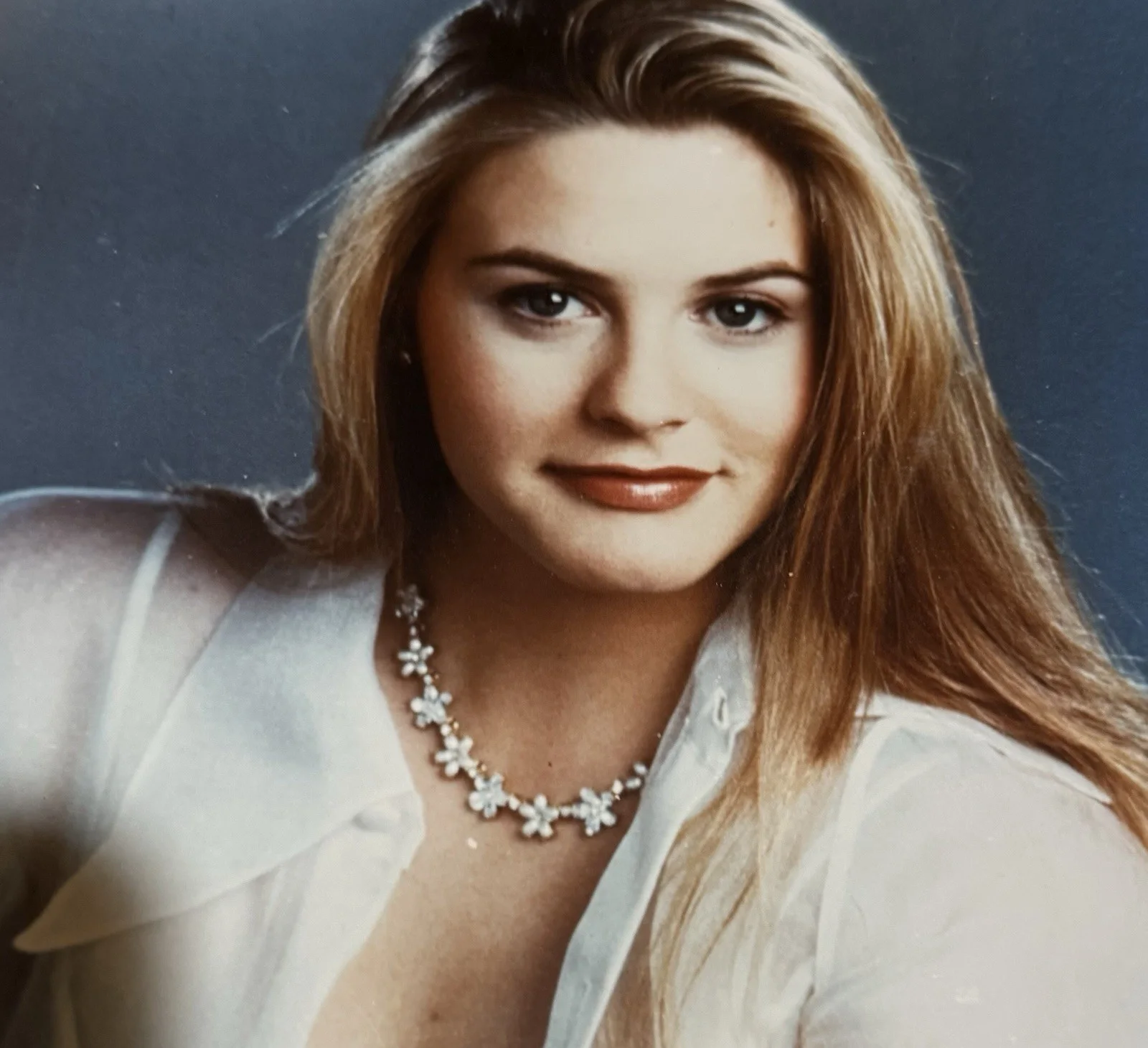 Alicia Silverstone Celebrity 8x10 Promitional Photograph, image 2