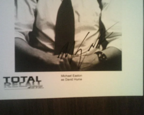 Michael Easton — Michael Easton Signed Total Recall 2070 8X10 B&W Photo, изображение 2