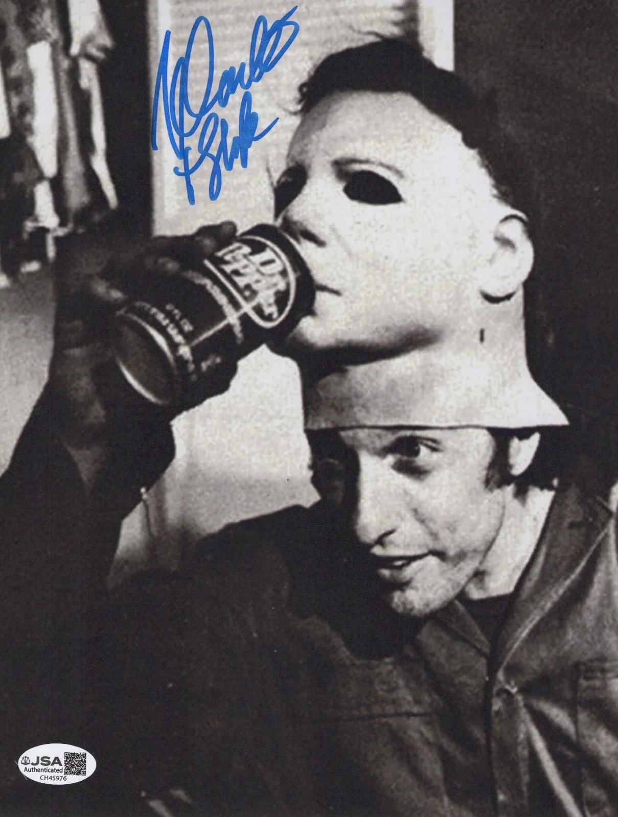 NICK CASTLE — NICK CASTLE Signed HALLOWEEN 8x10 Photo MICHAEL MYERS Autograph JSA COA CERT