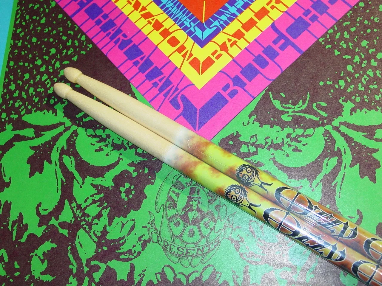 OZZY OSBOURNE DRUM STICK DRUMSTICK SET ROCK & ROLL-Orange Flames -NICE!, image 2