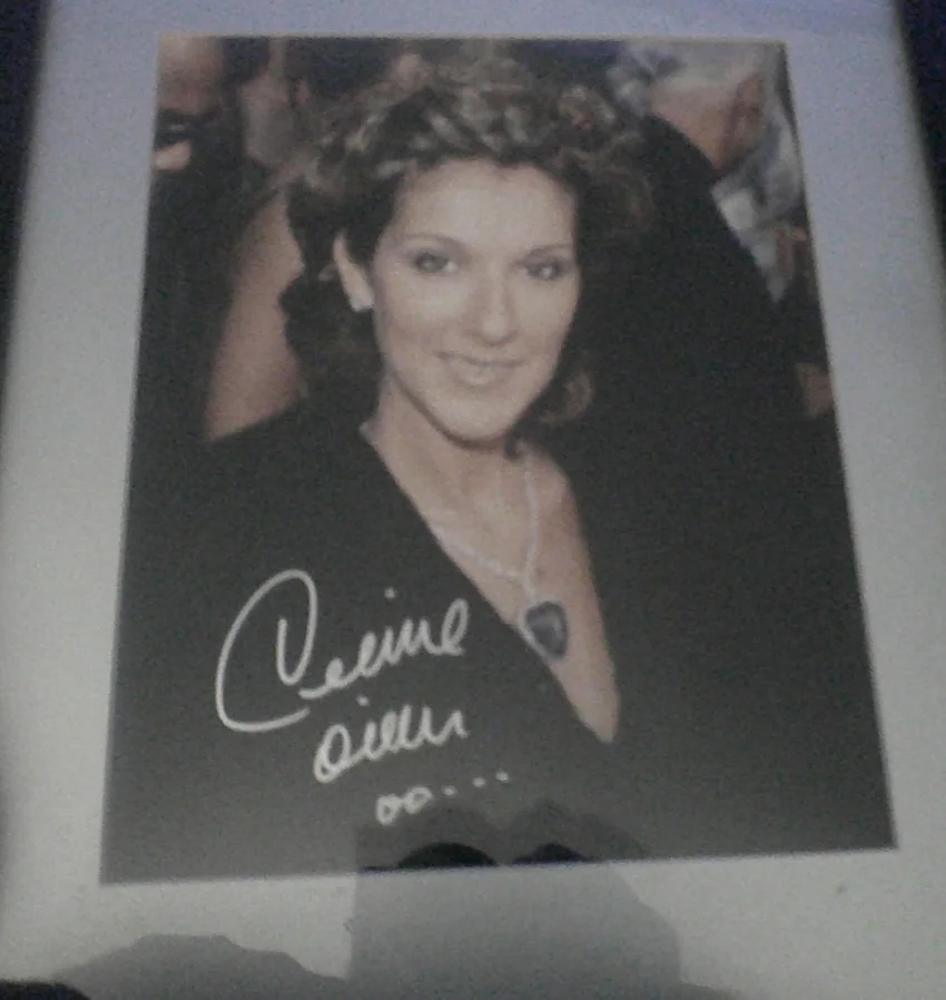 Celine Dion — Celine Dion signed framed Titanic Oscar 8x10 color photo in person, изображение 2