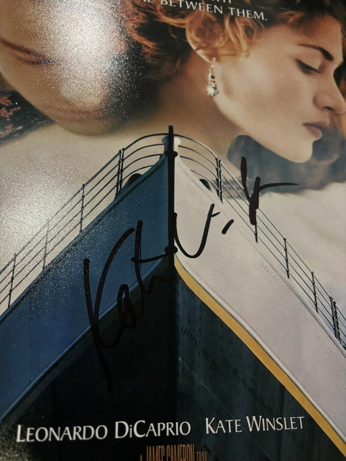 Kate Winslet — Titanic 11x17 Photo Signed by Kate Winslet With Exact Proof, image 2
