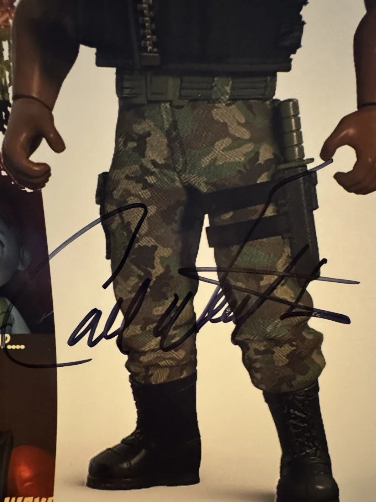 CARL WEATHERS — CARL WEATHERS TOY STORY 4 SIGNED 8X10 COA PHOTO AUTOGRAPH COMBAT CARL DISNEY, изображение 3