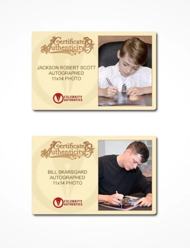 Bill Skarsgard, Cast — Bill Skarsgard & Cast Autographed IT 14x11 w/ Celebrity Authentics Witnessed COA, изображение 4