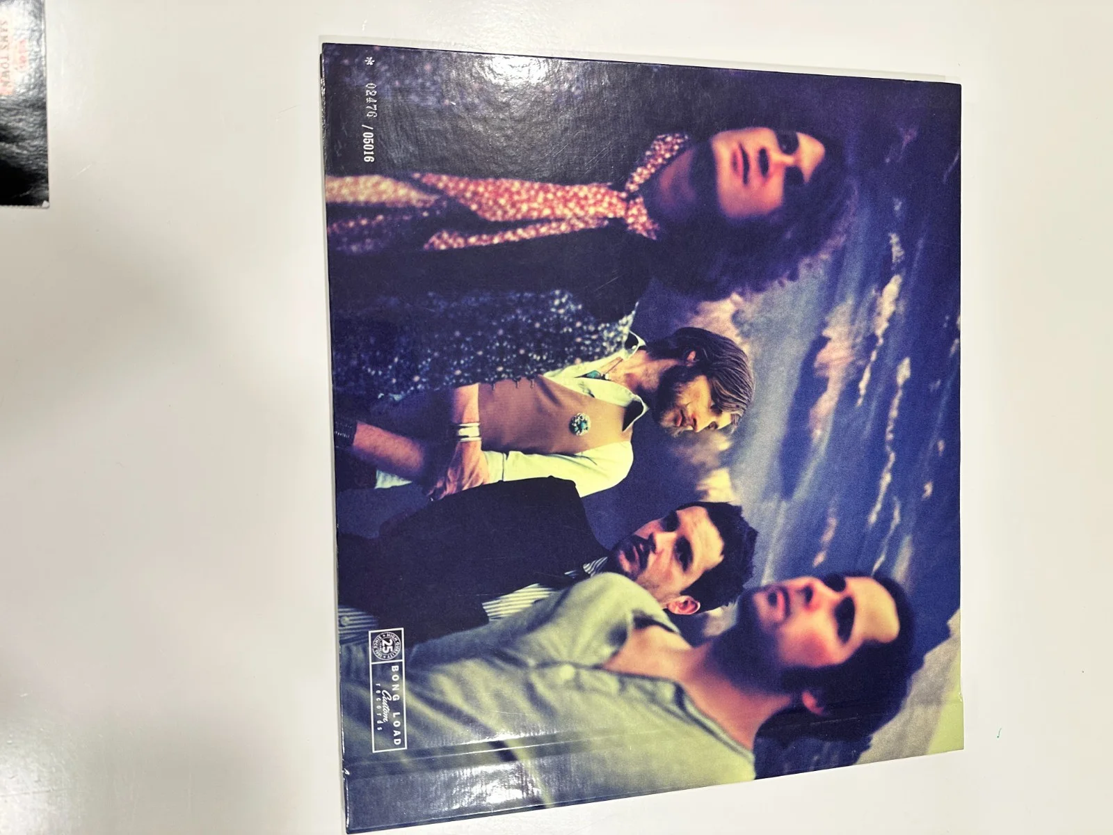 Brandon Flowers, Ronnie Vannucci, Dave Keuning, Mark Stoermer — The Killers Signed Sam’s Town Decennial 2x Vinyl limited rare w/ concert ticket, изображение 3