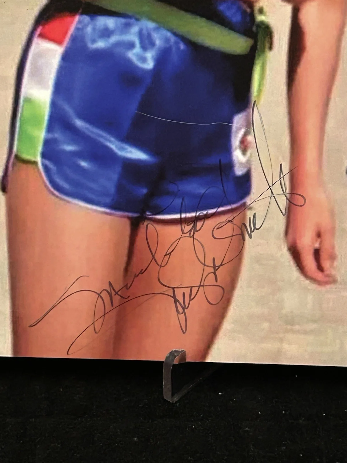 Jaclyn Smith Cheryl Ladd — Jaclyn Smith Cheryl Ladd SEXY Autographed Signed CHARLIES ANGELS 8x10 Photo JSA, изображение 2