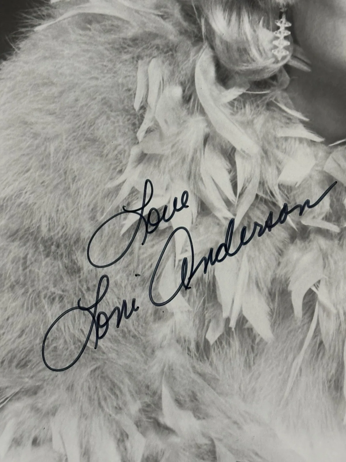 Loni Anderson — Loni Anderson - Vintage Autograph Photo - Authentic Hand Signed 8x10, изображение 2