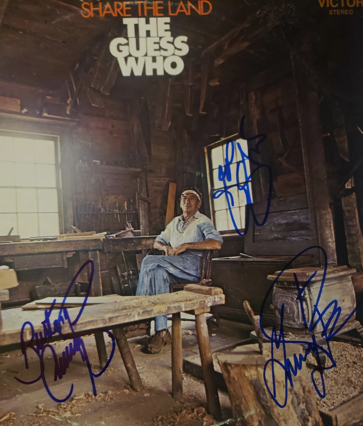 THE GUESS WHO SIGNED RECORD SHARE THE LAND" BURTON CUMMINGS/PETERSON/SHAW PROOF, изображение 2