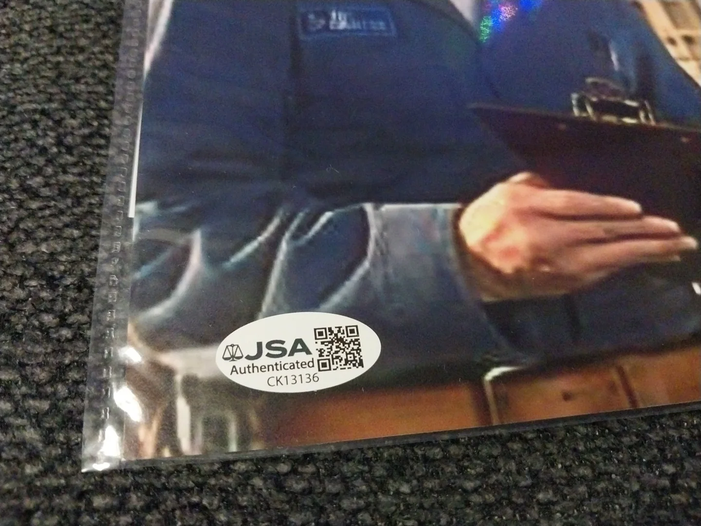 Matthew Broderick — Matthrew Broderick Actor Signed Cable Guy 8x10 Autographed Photo JSA, image 2