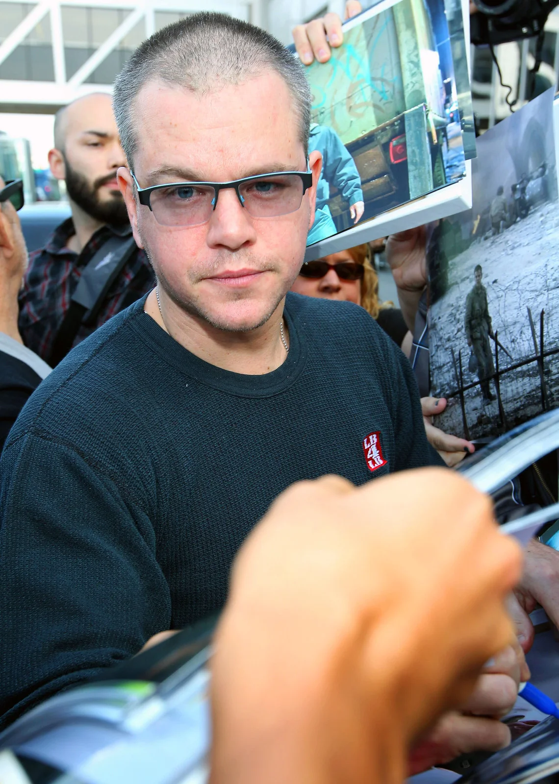 Matt Damon — Matt Damon The Bourne Identity Signed 8x10 Autographed Photo Proof PSA, изображение 2