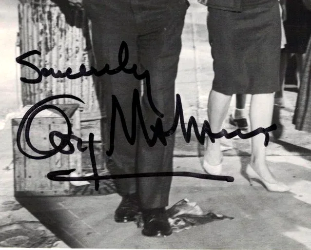 George Maharis — GEORGE MAHARIS Autographed 8X10 Original Sylvia Still FREE SHIPPING! Route 66, изображение 2
