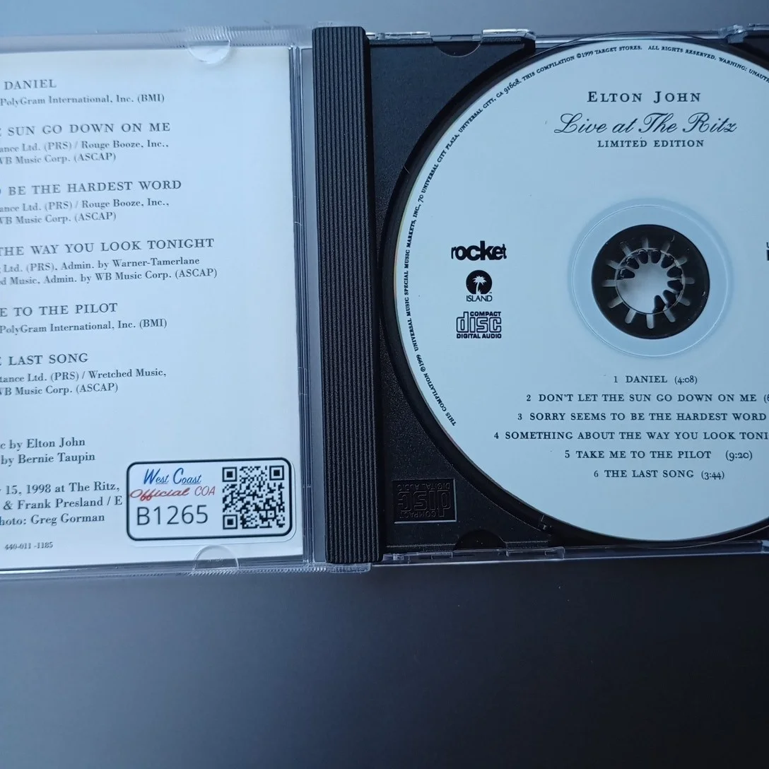 Elton John Live At The Ritz Limited Edition Signed CD With COA, image 5