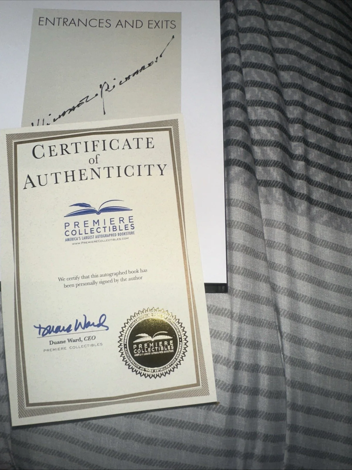 Michael Richards — Michael Richards Signed Book Entrances and Exits HC COA Kramer Seinfeld 2024, image 2