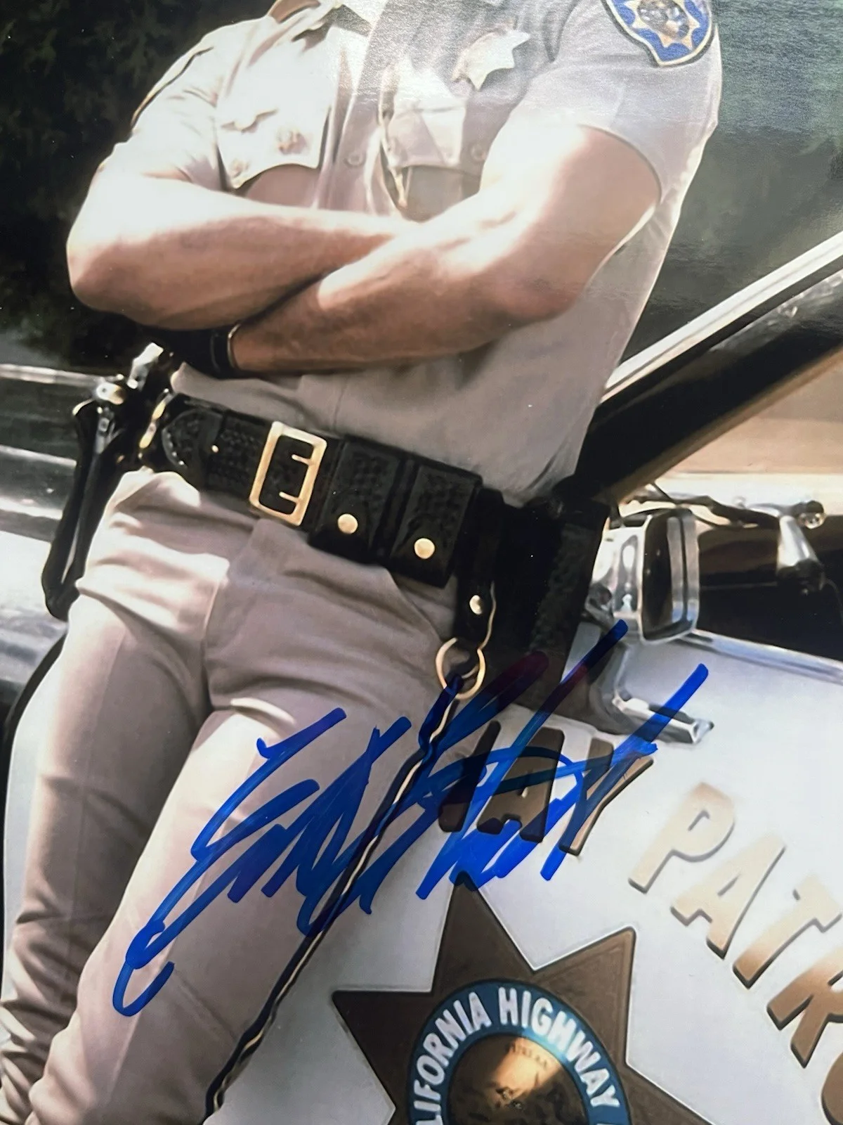 Erik Estrada — Erik Estrada Signed Ponch 8x10 Photo Beckett COA Chips, изображение 3