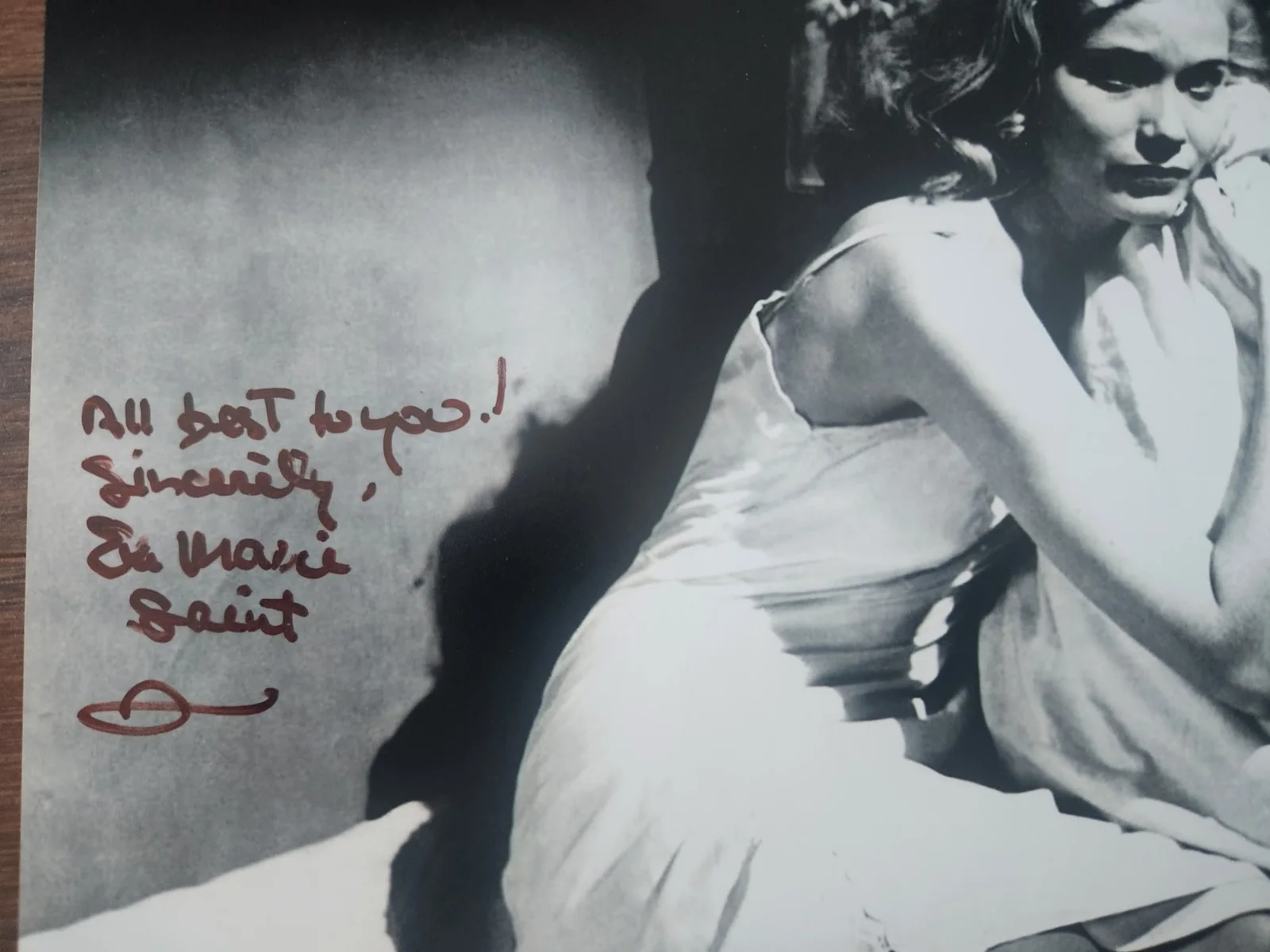 Eva Marie Saint — Eva Marie Saint Autographed On the Waterfront 8 x 10 Photo Beckett Hologram COA, изображение 2