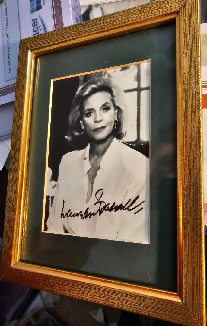 Lauren Bacall — Lauren Bacall Signed framed photo. Full size = 8x6 THE BIG SLEEP, Key Largo COA, image 5