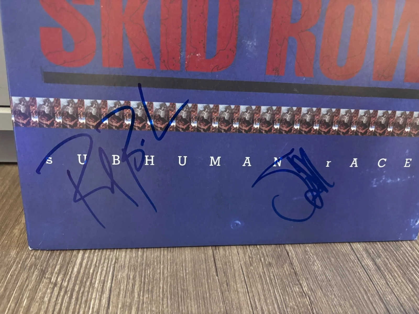 SKID ROW SIGNED AUTOGRAPHED LP VINYL SUBHUMAN RACE X4 RARE SEBASTIAN BACH, image 3