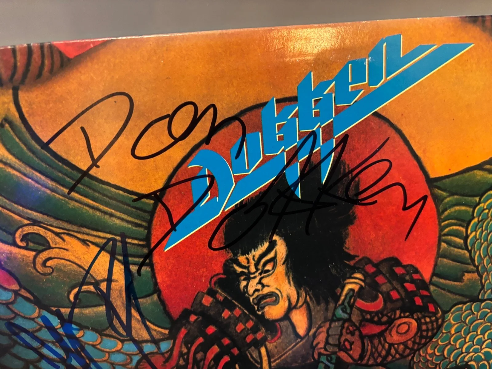 DOKKEN SIGNED AUTOGRAPHED LP VINYL BEAST FROM THE EAST X3 DON GEORGE JEFF RARE, изображение 2