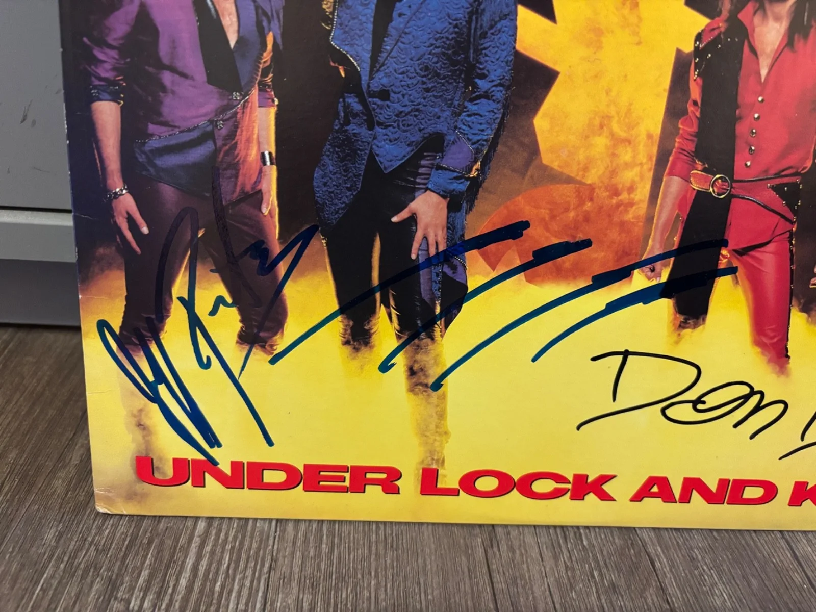 DOKKEN SIGNED AUTOGRAPHED LP VINYL UNDER LOCK AND KEY X3 DON GEORGE JEFF RARE, изображение 2