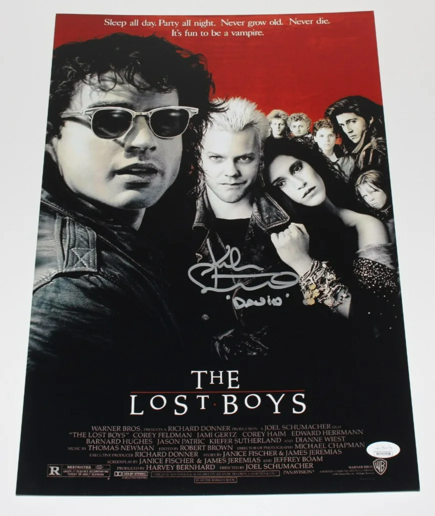 KIEFER SUTHERLAND SIGNED 'THE LOST BOYS 12x18 MOVIE POSTER BECKETT COA AUTOGRAPH, изображение 3