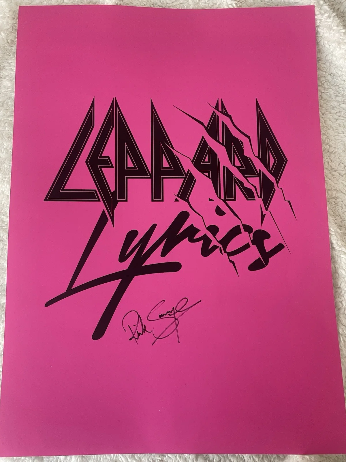 Rick Savage Def Leppard Project Presents Autographed 18x24 Poster LIMITEDEDITION, изображение 2