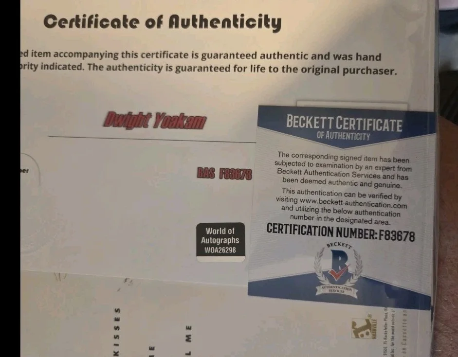 DWIGHT YOAKAM SIGNED HILLBILLY DELUXE BECKETT BAS/ WOA CERT, image 4