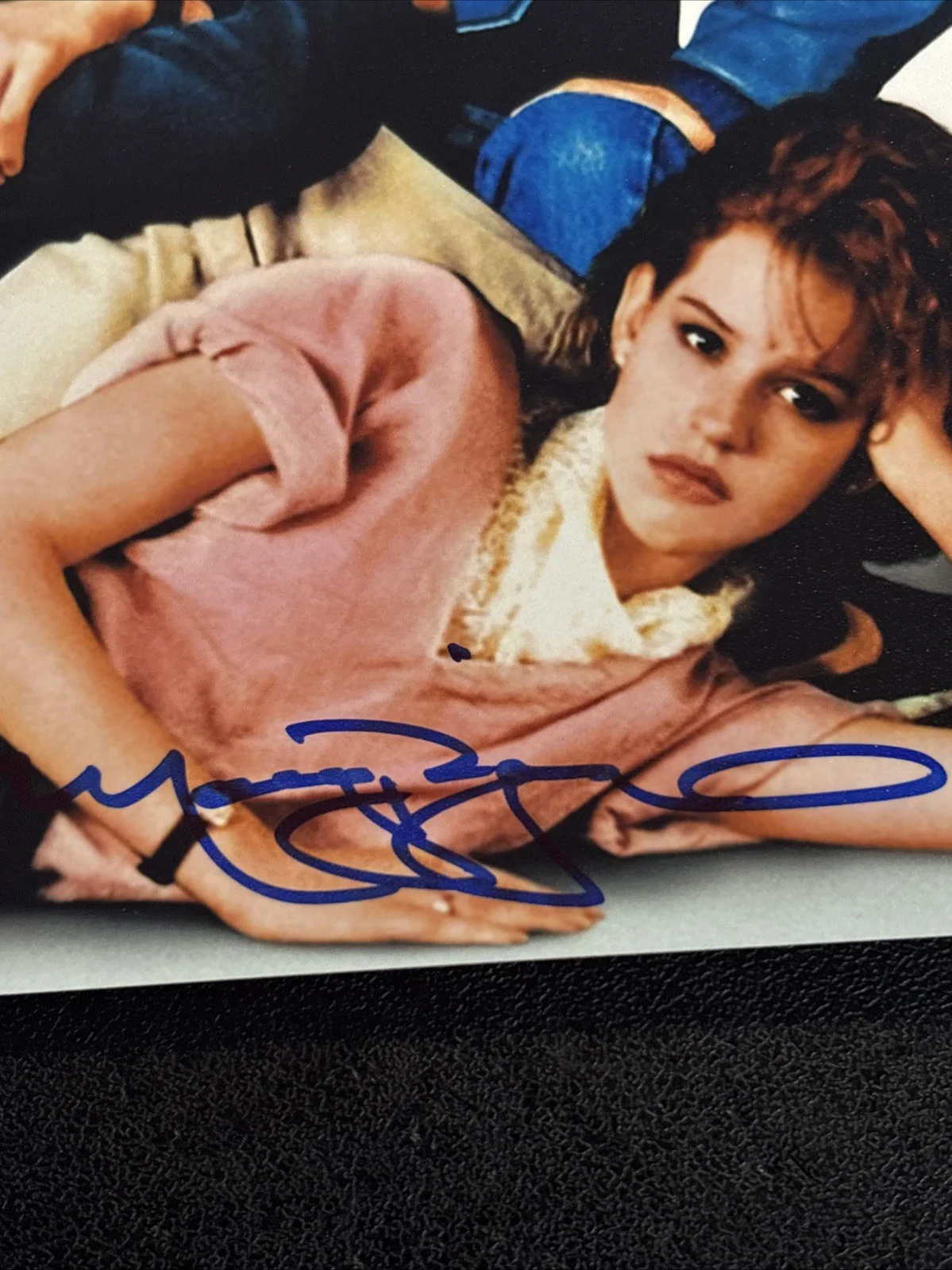 Molly Ringwald — Molly Ringwald signed “The Breakfast Club” 8x10 photo JSA COA, изображение 2