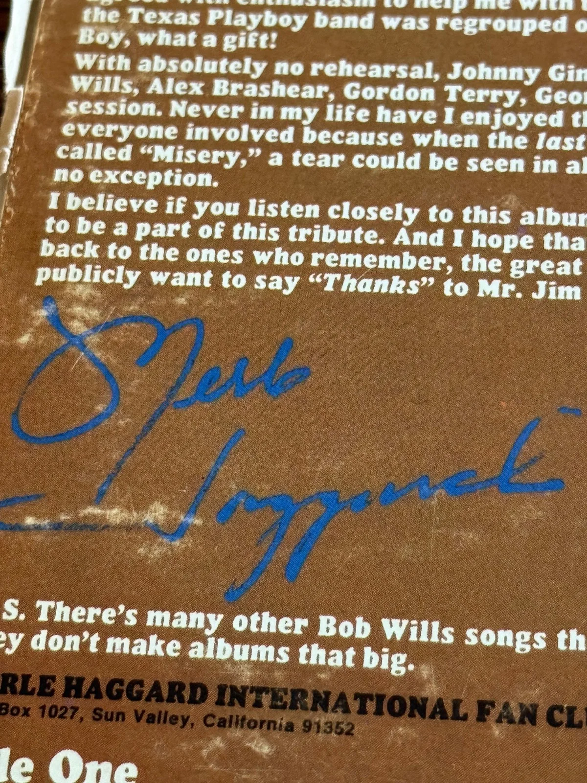 Merle Haggard SIGNED Tribute to Fiddle Players Great Condition Capitol ST 638, image 2