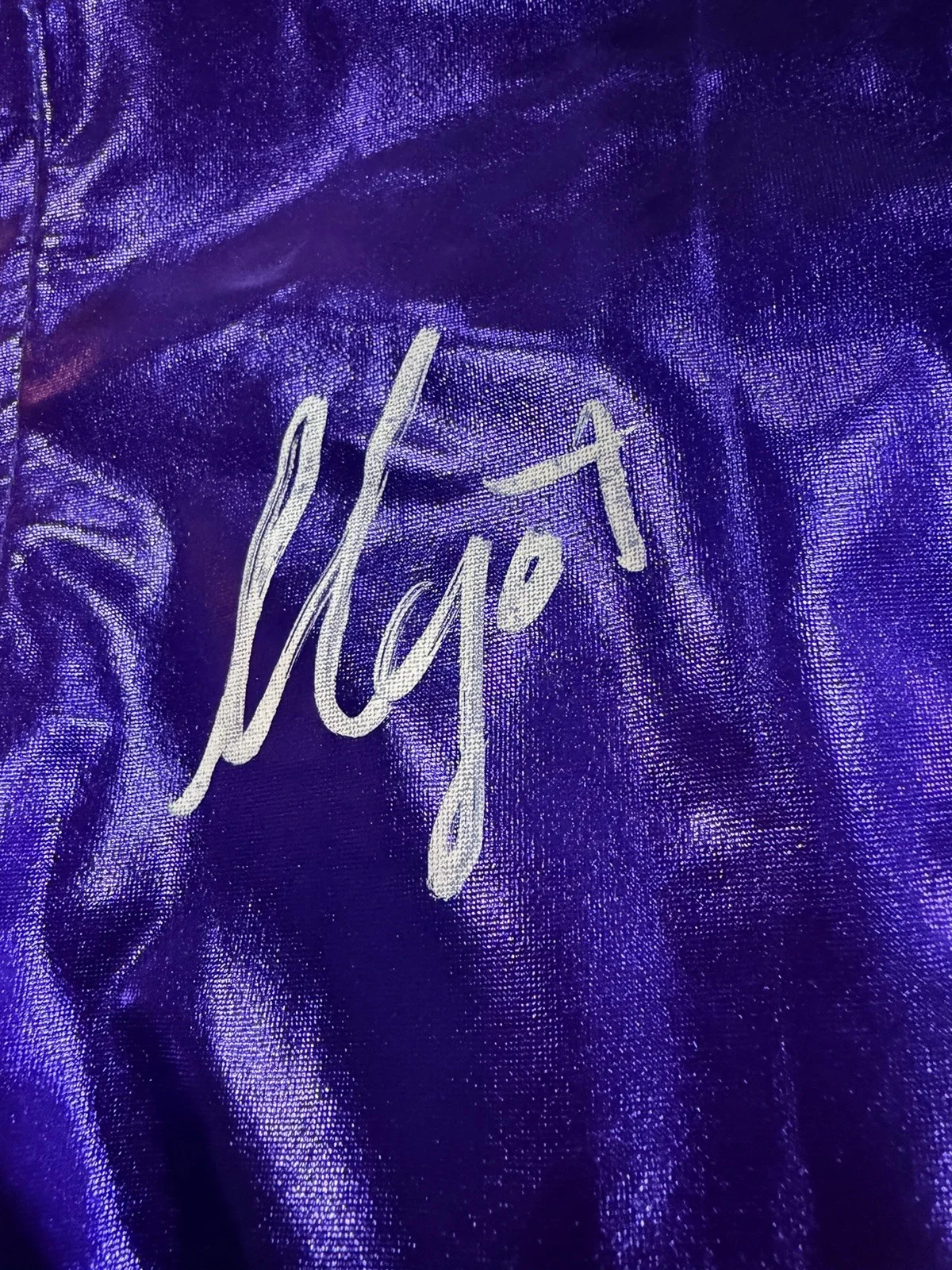 Margot Robbie — Margot Robbie Signed Harley Quinn Jacket - KB Authentics Hologram, image 2