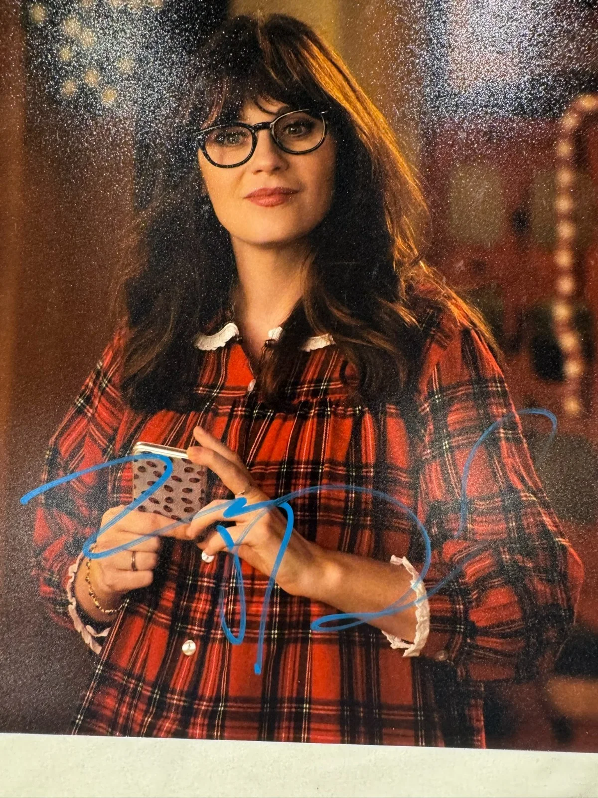 ZOOEY DESCHANEL SIGNED 11X14 NEW GIRL PHOTO AUTO BECKETT BAS COA, изображение 2