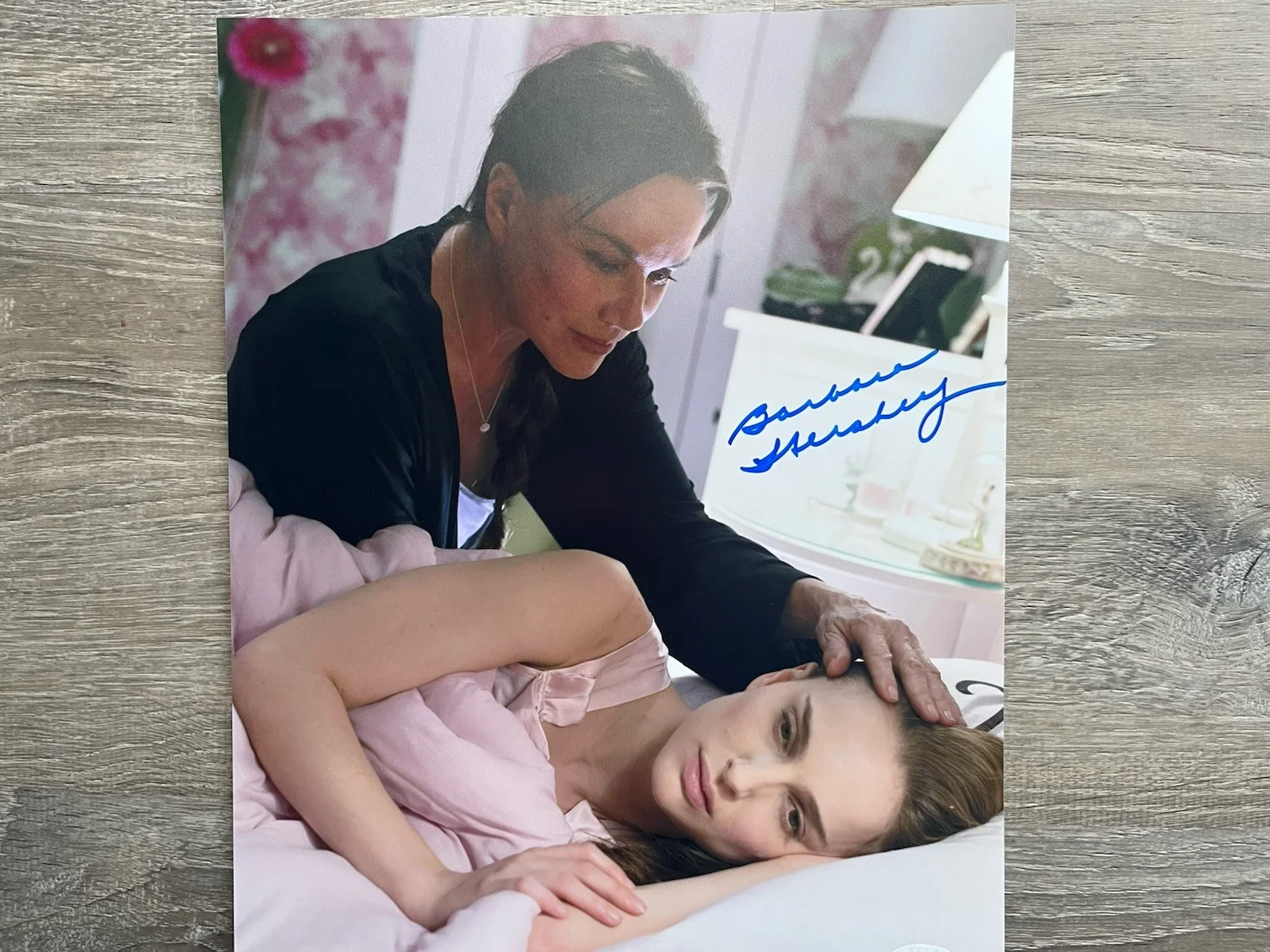 Barbara Hershey — Barbara Hershey Signed Black Swan 11x14 Movie Photo JSA COA, image 3