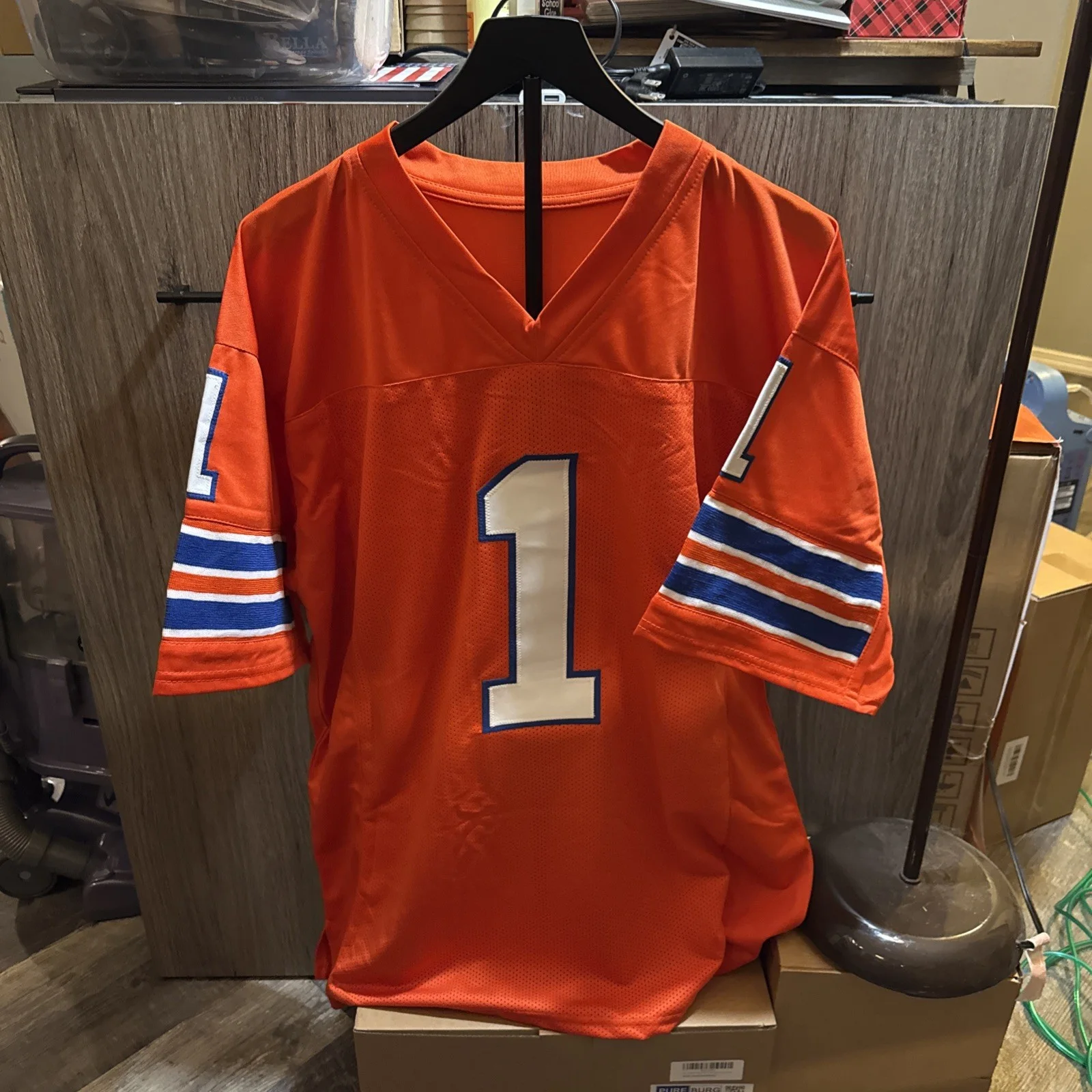 Henry Winkler — Henry Winkler Signed Custom "Coach Klein" Jersey (Beckett COA #WT43073)