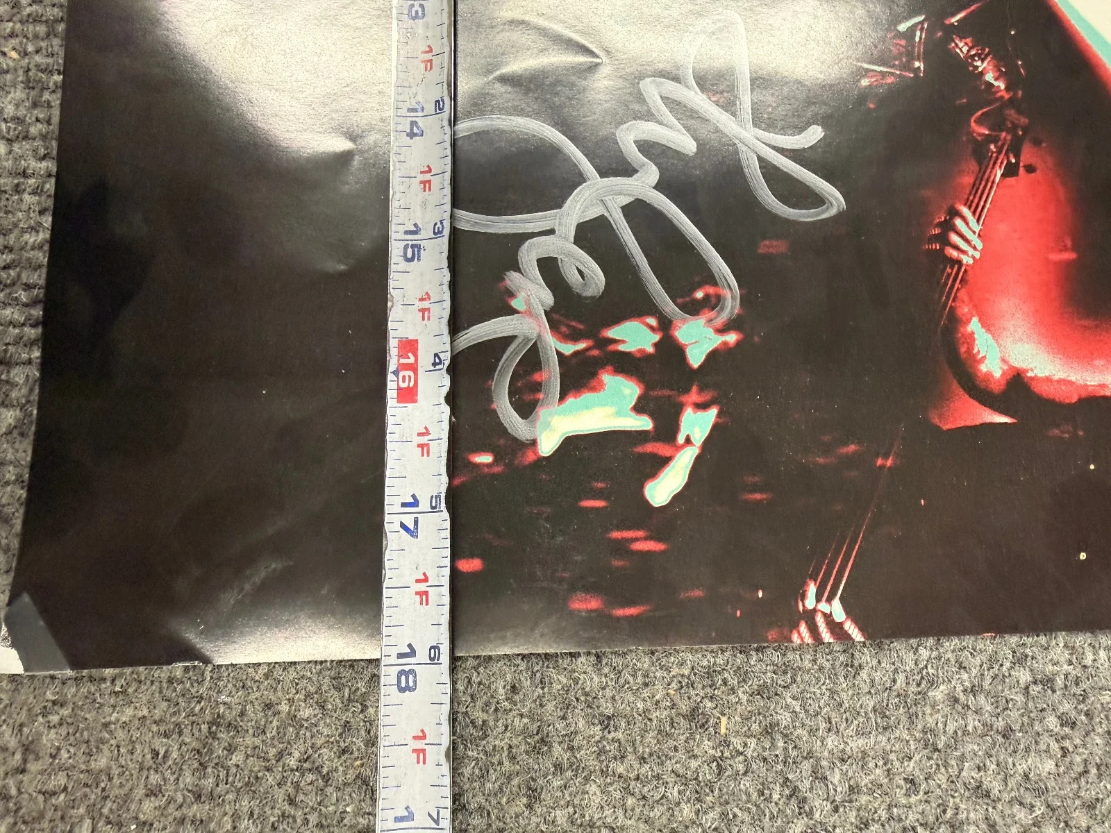 Falling in Reverse SIGNED Band Poster, изображение 3