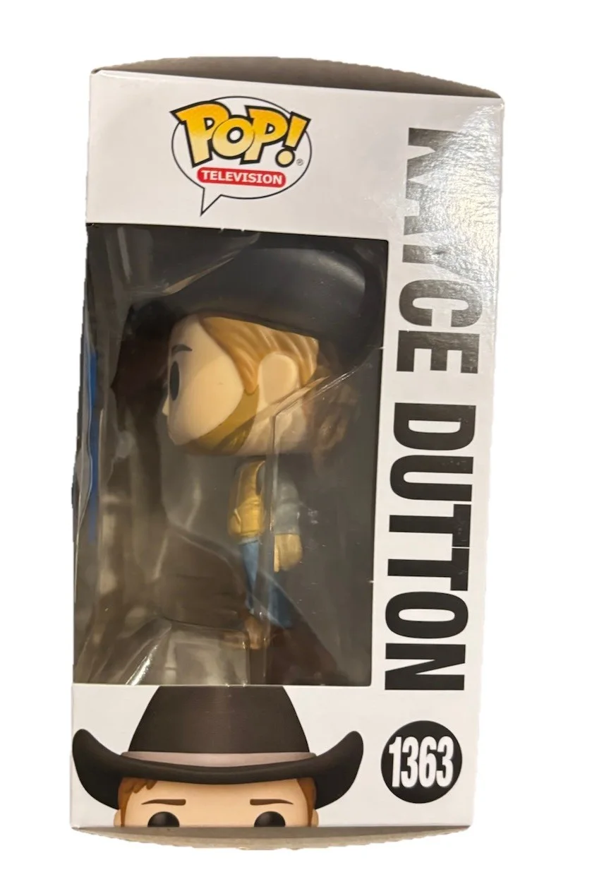 Luke Grimes Yellowstone Kayce Dutton Signed Autographed POP Funko Toy #1363, изображение 2