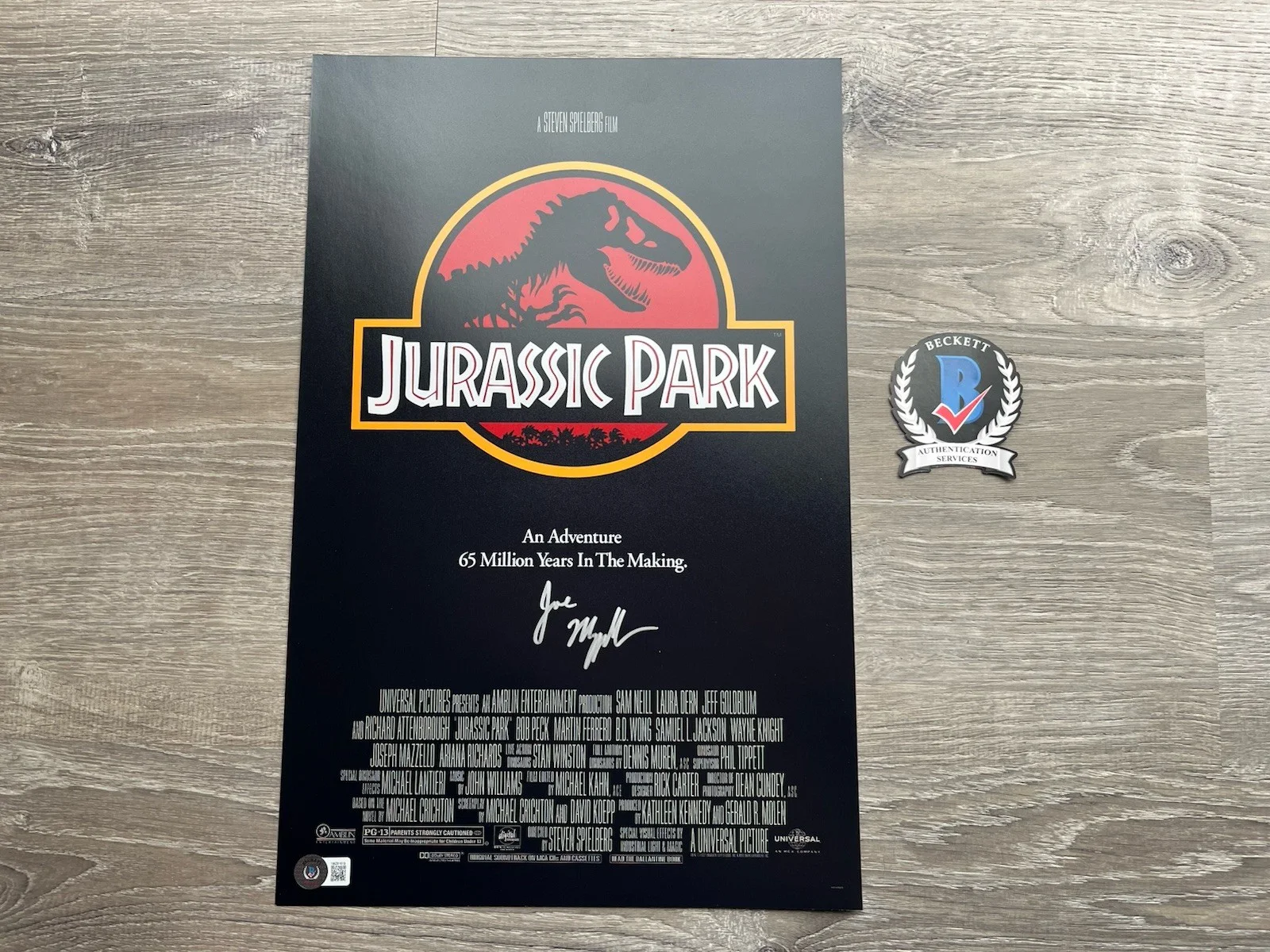 Joseph Mazzello — Joseph Mazzello Signed Jurassic Park 11x17 Photo Beckett COA Tim Murphy
