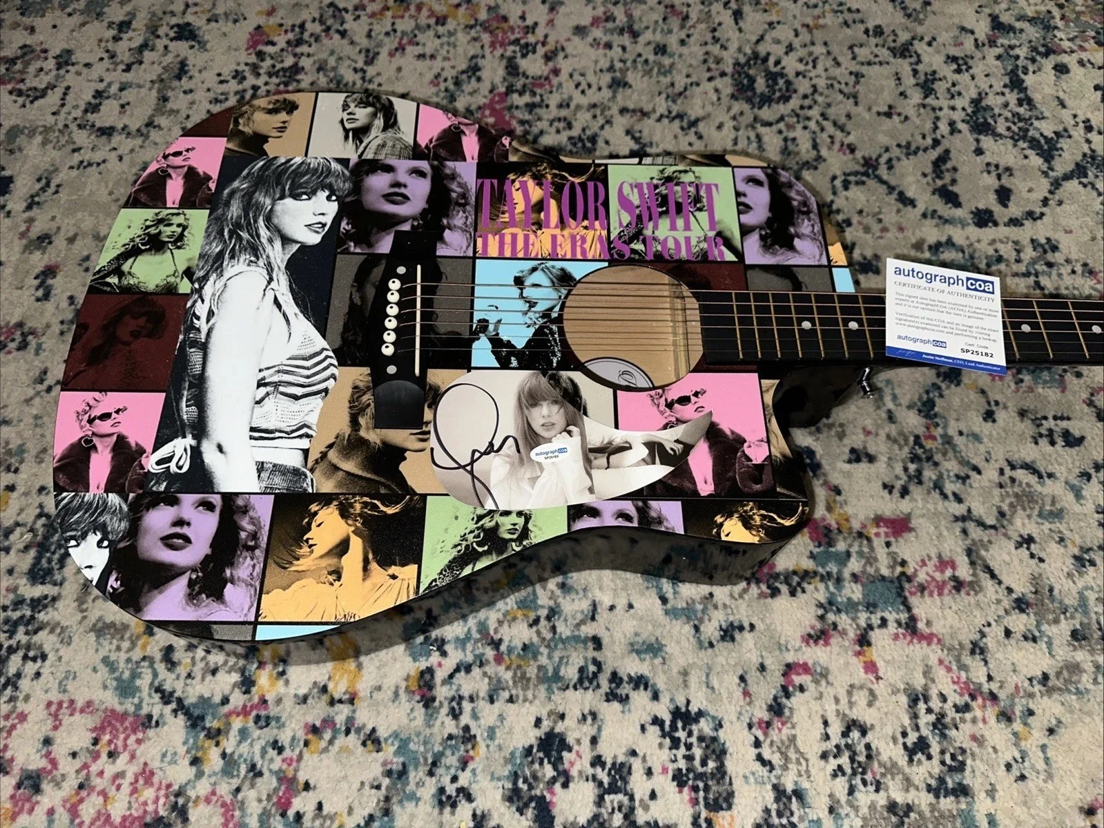 🎄🚨Rare TAYLOR SWIFT Signed CUSTOM FULL SIZE Acoustic Guitar Country ACOA🚨🎁🎅, изображение 2