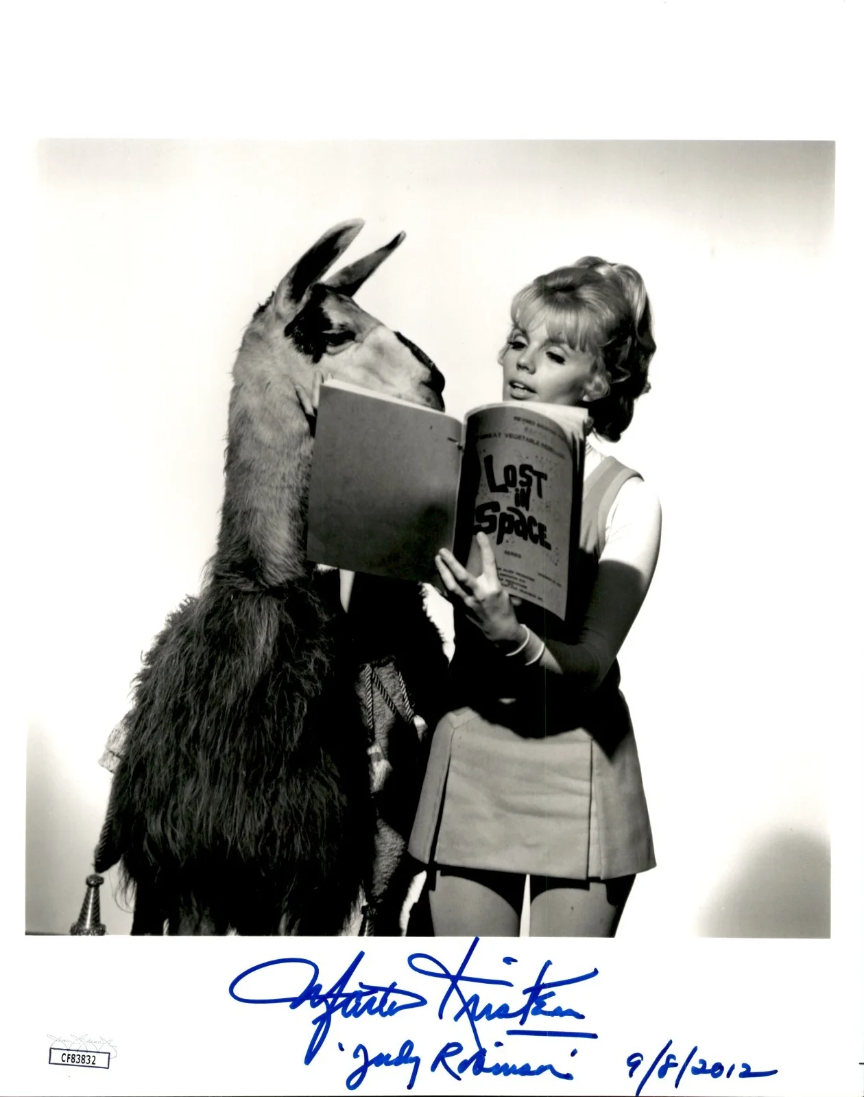 Marta Kristen — Marta Kristen Signed Inscribed Lost In Space 8x10 Photo #12 JSA COA