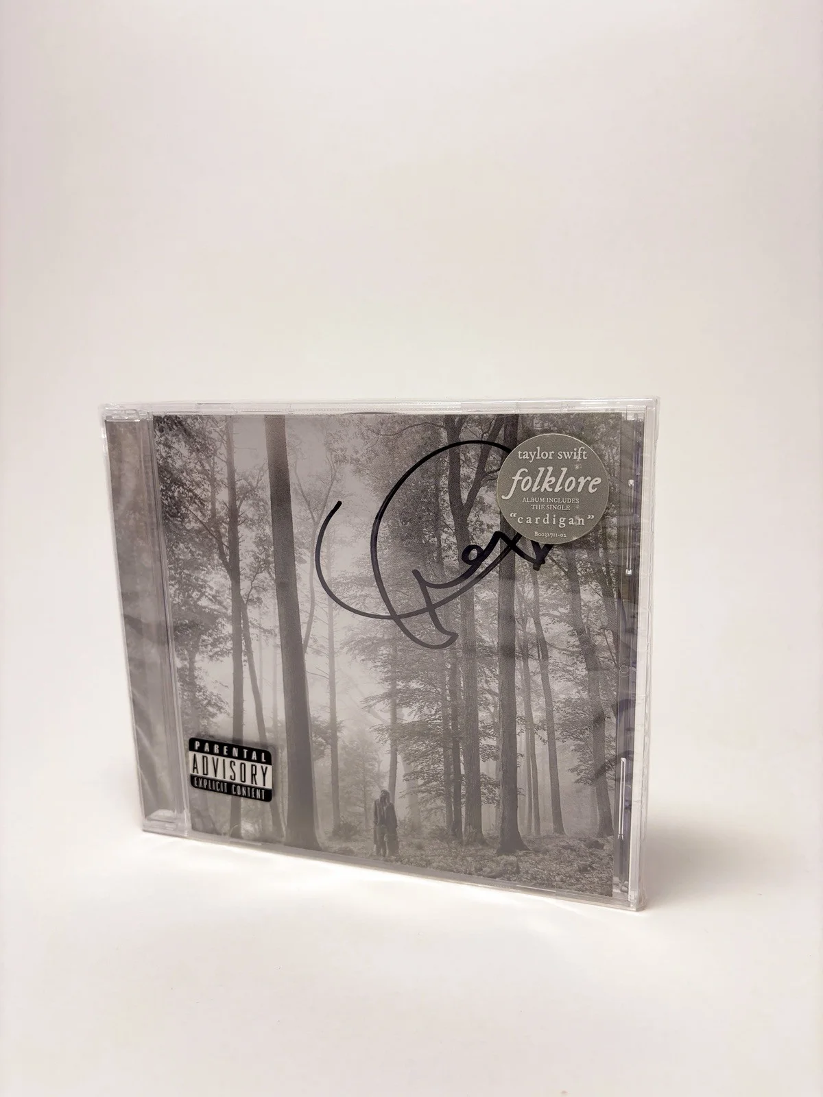 Taylor Swift - Folklore Signed CD - Heart Under Hype Sticker - New And Sealed, изображение 2