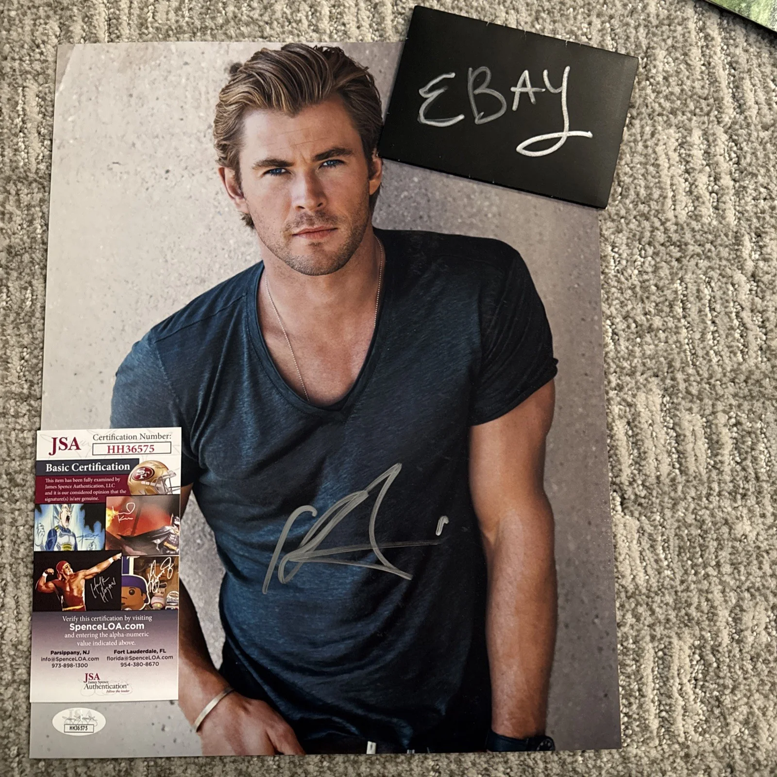 Chris Hemsworth Incredible Autograph SIGNED Photo JSA Certified COA 11x14, image 2