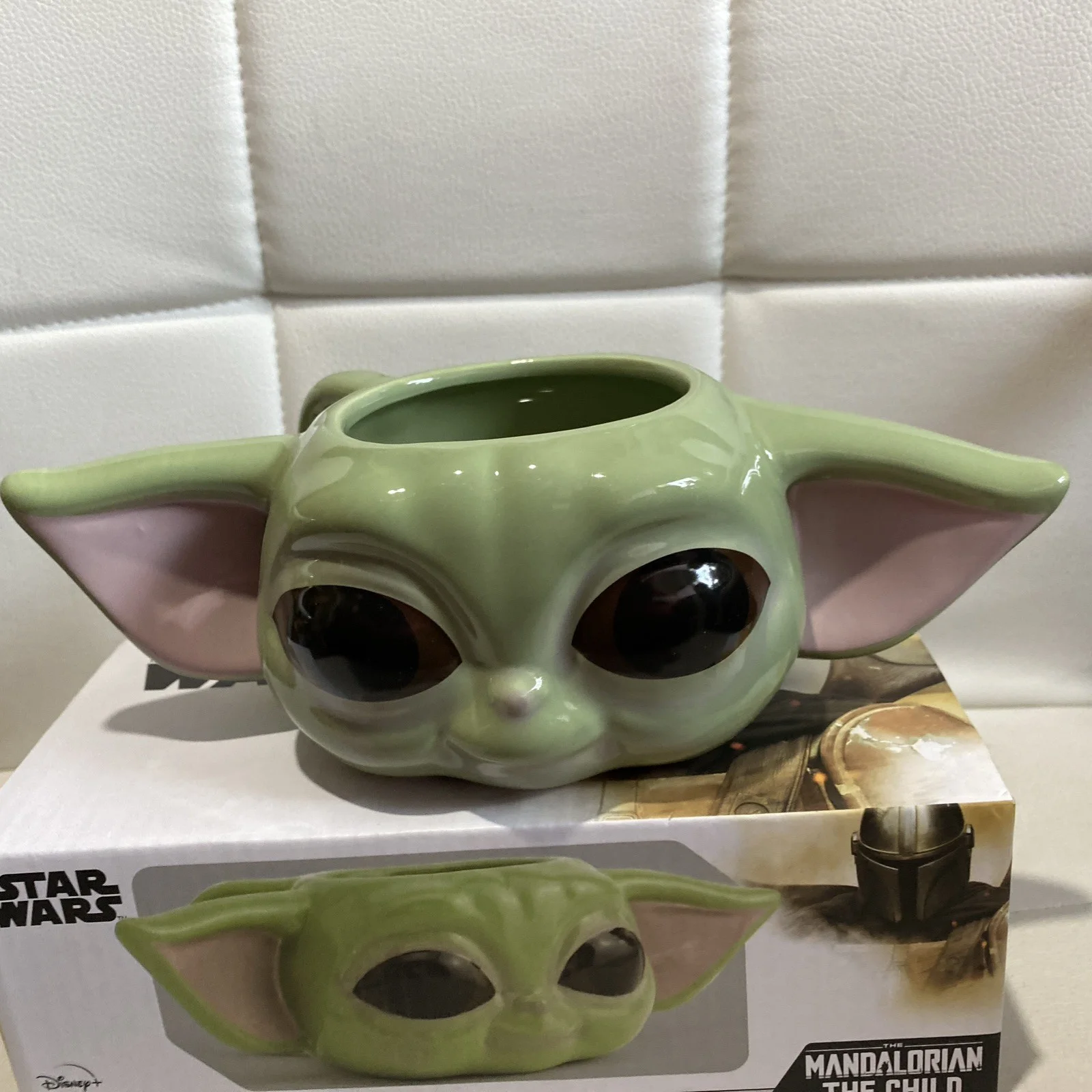 Star Wars The Mandalorian The Child Grogu Shaped Coffee Mug Official Boxed, изображение 4