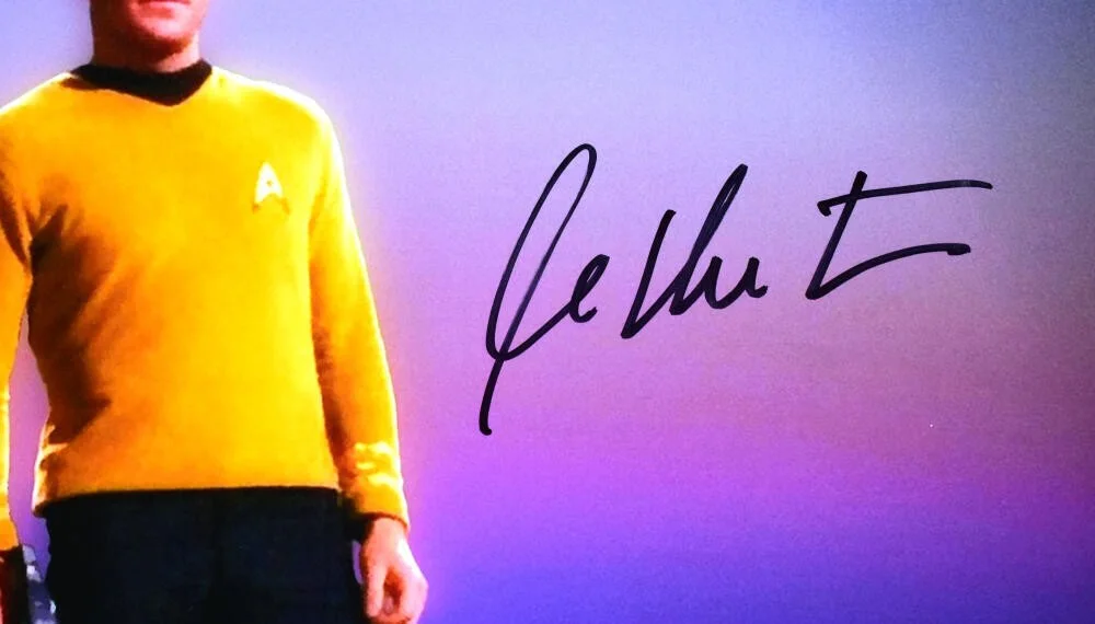 William Shatner — William Shatner Autographed Star Trek 16x20 Rock Photo - Beckett Hologram *Black, изображение 2