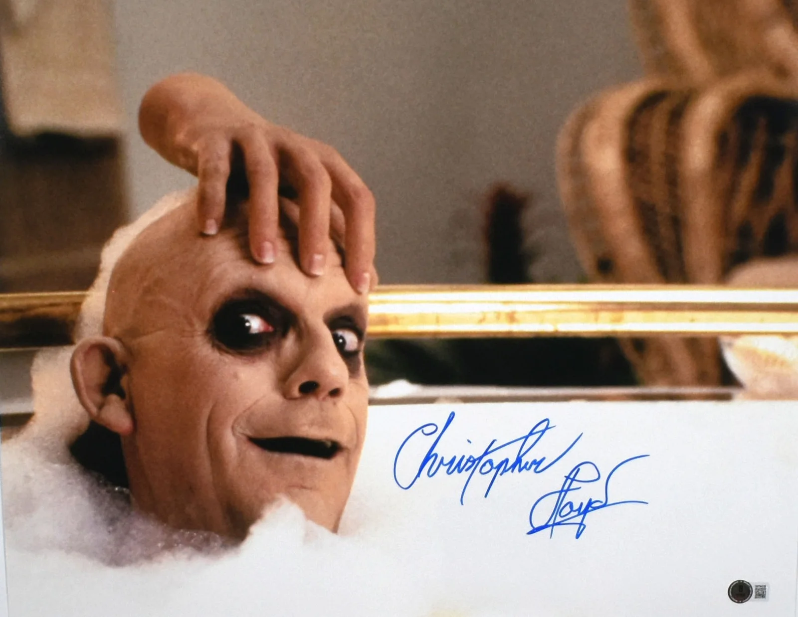 Christopher Lloyd — Christopher Lloyd Signed 16x20 Uncle Fester Photo - Beckett W Hologram *Blue #1